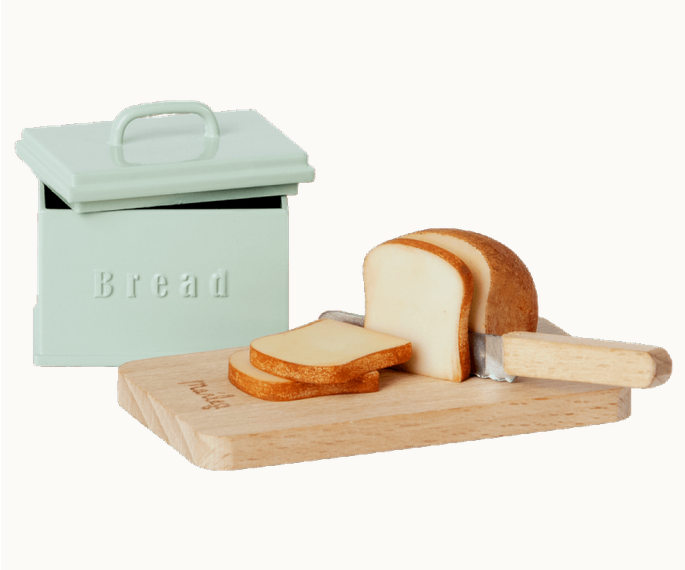 Screenshot 2022-02-17 at 09-22-16 Miniatur Brot box mit Schneidebrett und Messer
