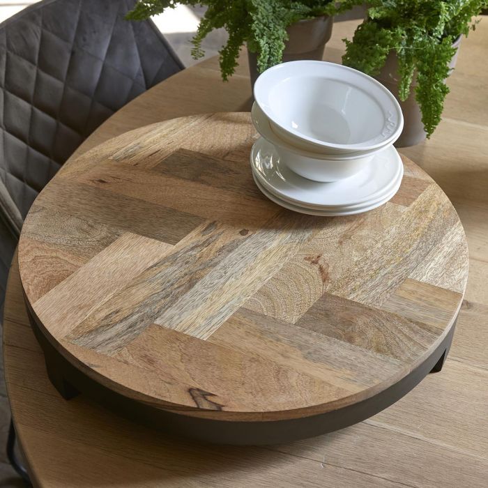 Herringbone Harbour Cakestand
