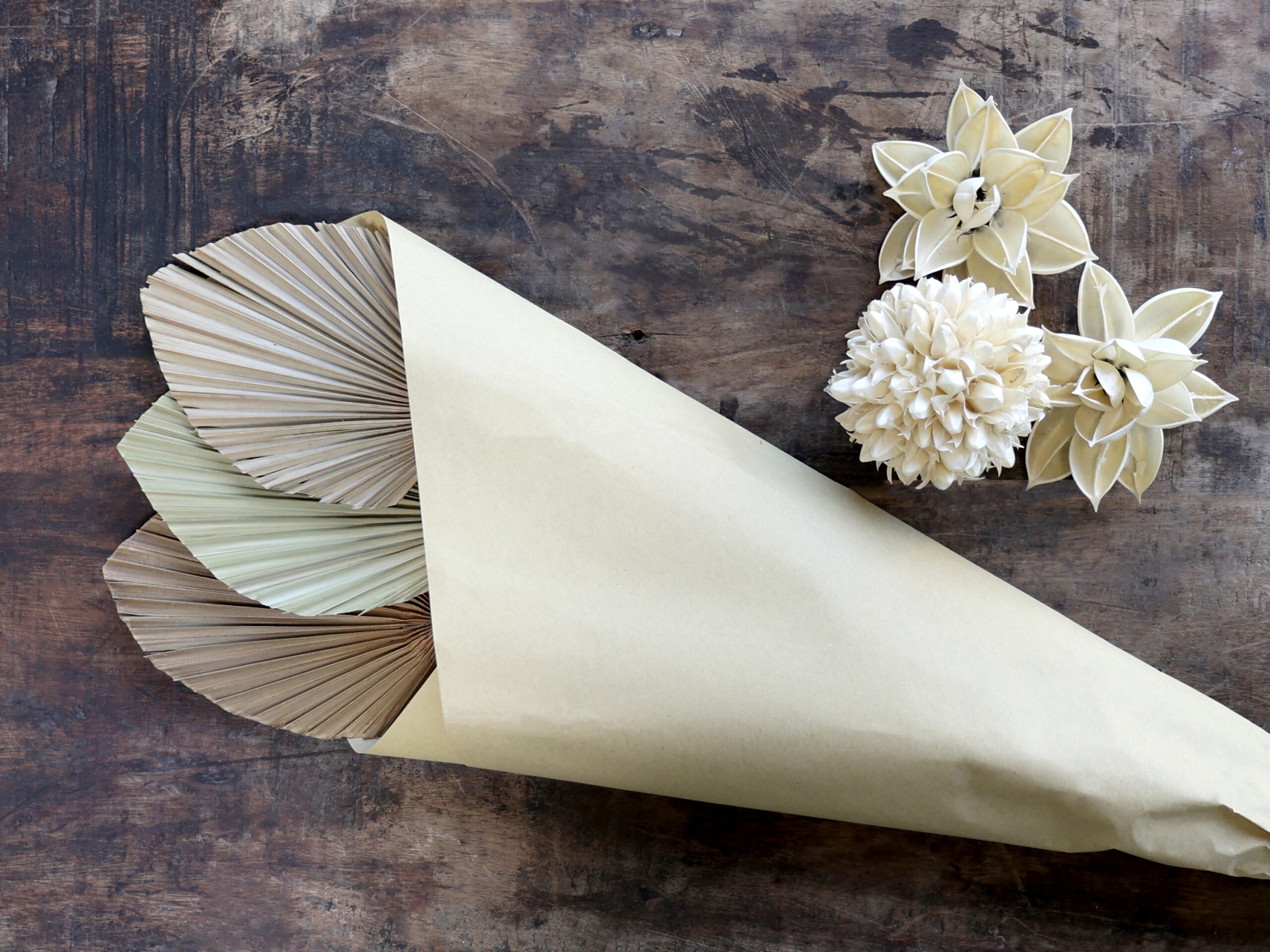 Fleur getrocknetes Palmenblatt