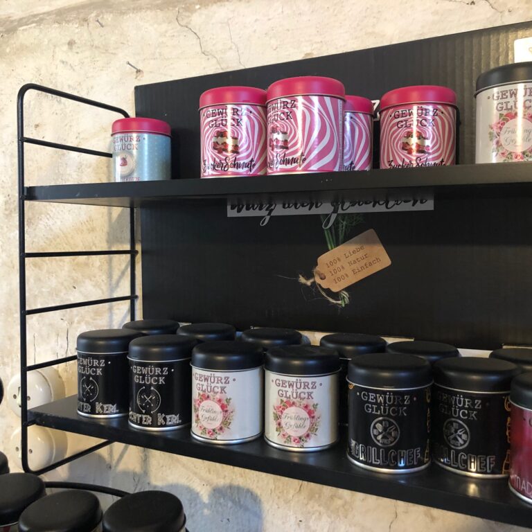 North Shelf, Black Wandregal MDF