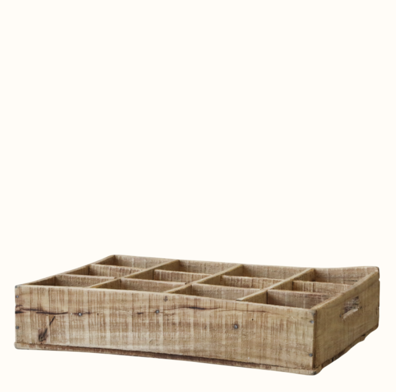 Grimaud Tablett m. 12 Fächern H11,5/L54/B40 cm natur